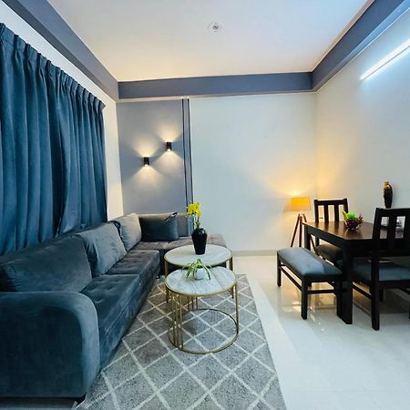Bedchambers Serviced Apartment, Medicity Ґурґаон Екстер'єр фото