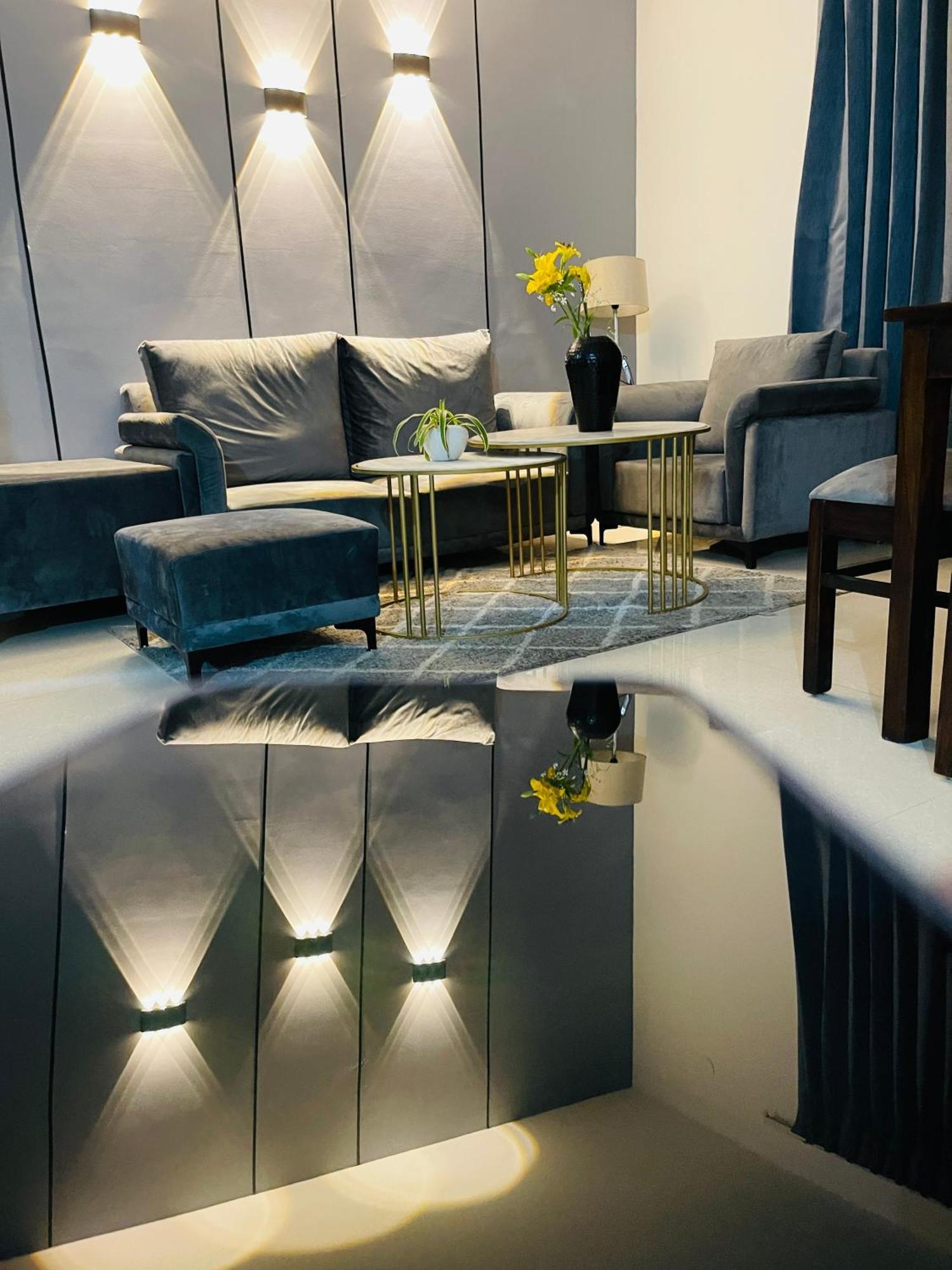 Bedchambers Serviced Apartment, Medicity Ґурґаон Екстер'єр фото